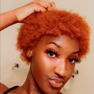 Meet your Posher, Samiah